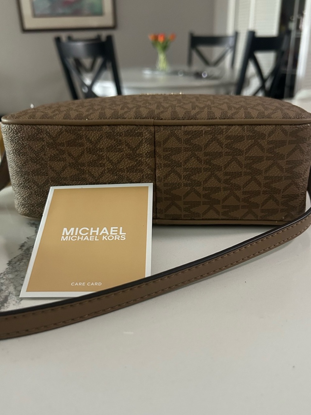 NWT MICHAEL Michael Kors Jet Set Small Signature Logo Camera Crossbody Brown - Picture 8 of 8